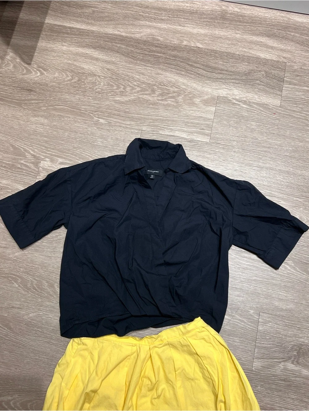 Banana Republic Yellow Midi Skirt and black top (2pieces)